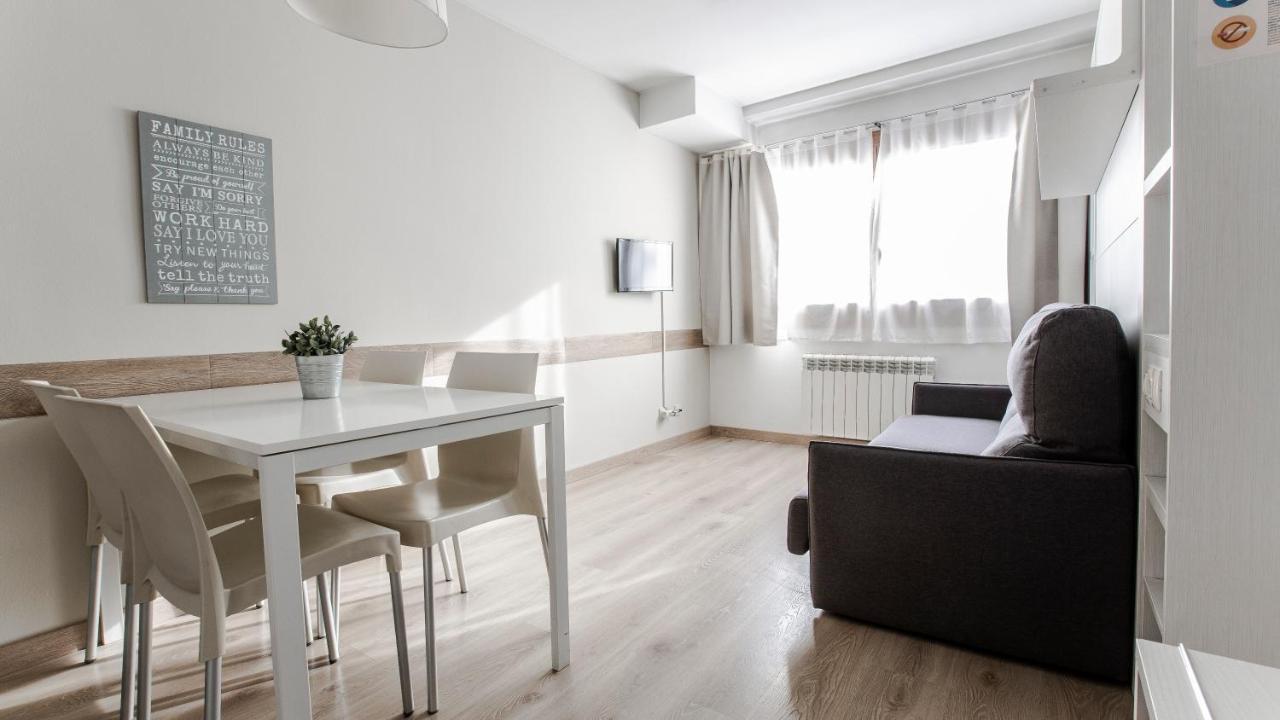 Outdoor Apartaments - Basecamp Andorra la Vella Eksteriør billede