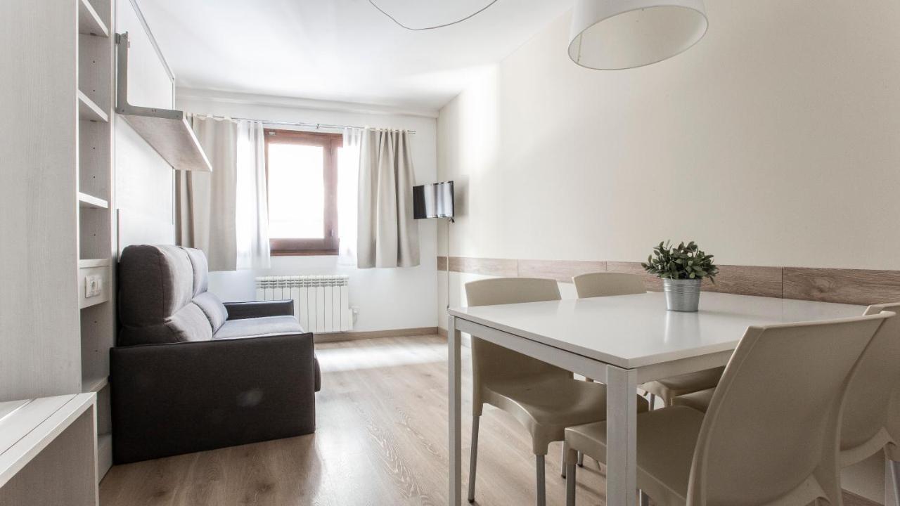 Outdoor Apartaments - Basecamp Andorra la Vella Eksteriør billede