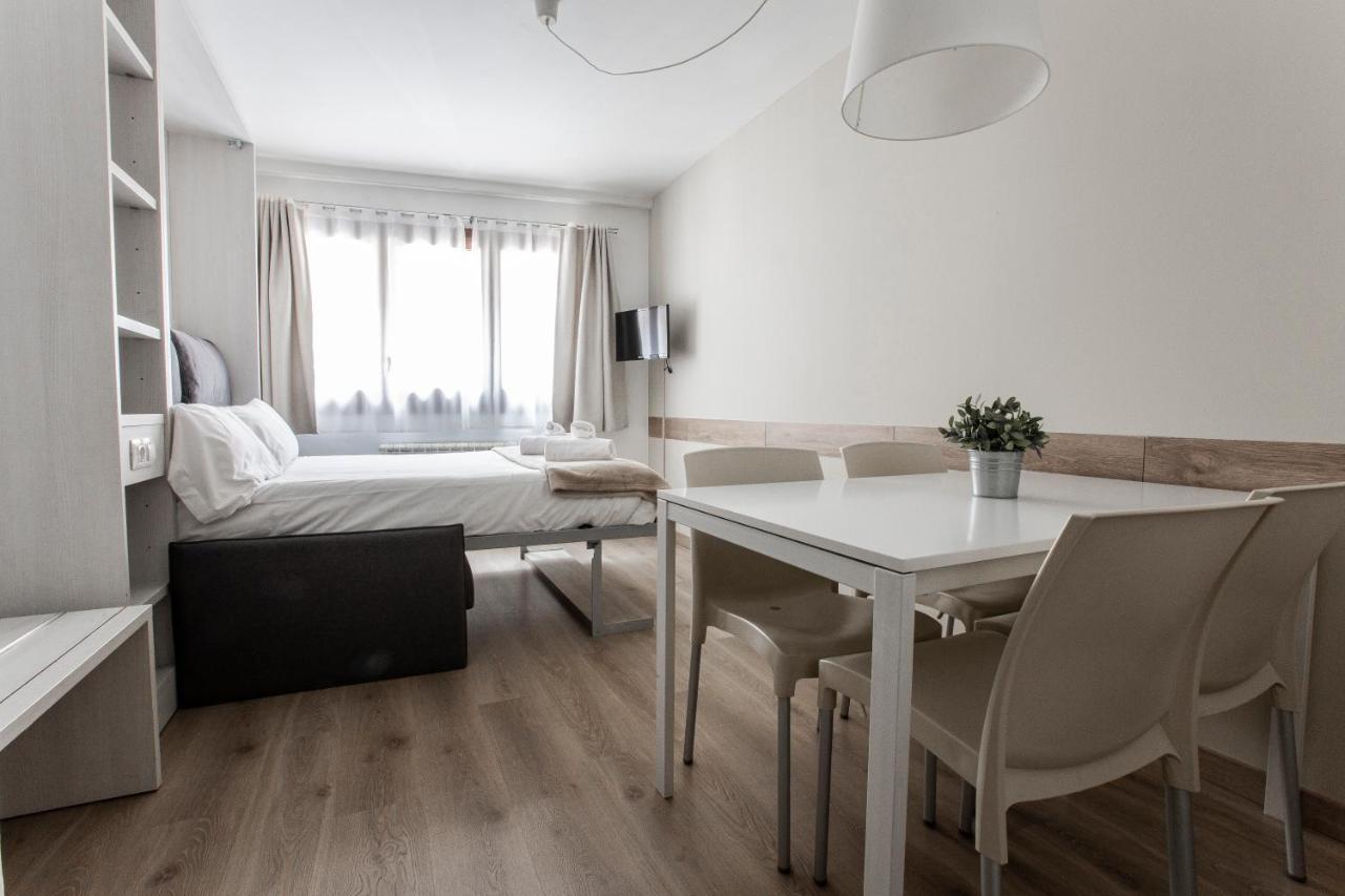 Outdoor Apartaments - Basecamp Andorra la Vella Eksteriør billede